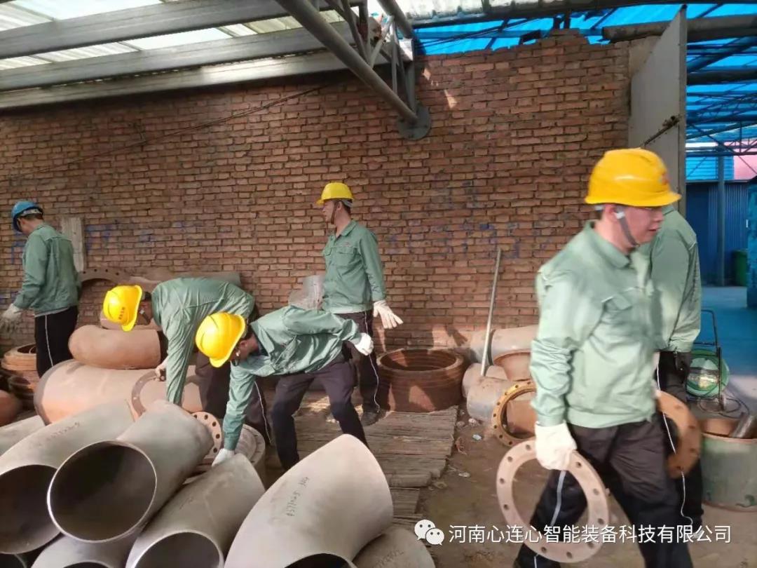 心連心智能裝備黨支部開展到“生產(chǎn)中去！”活動(dòng)